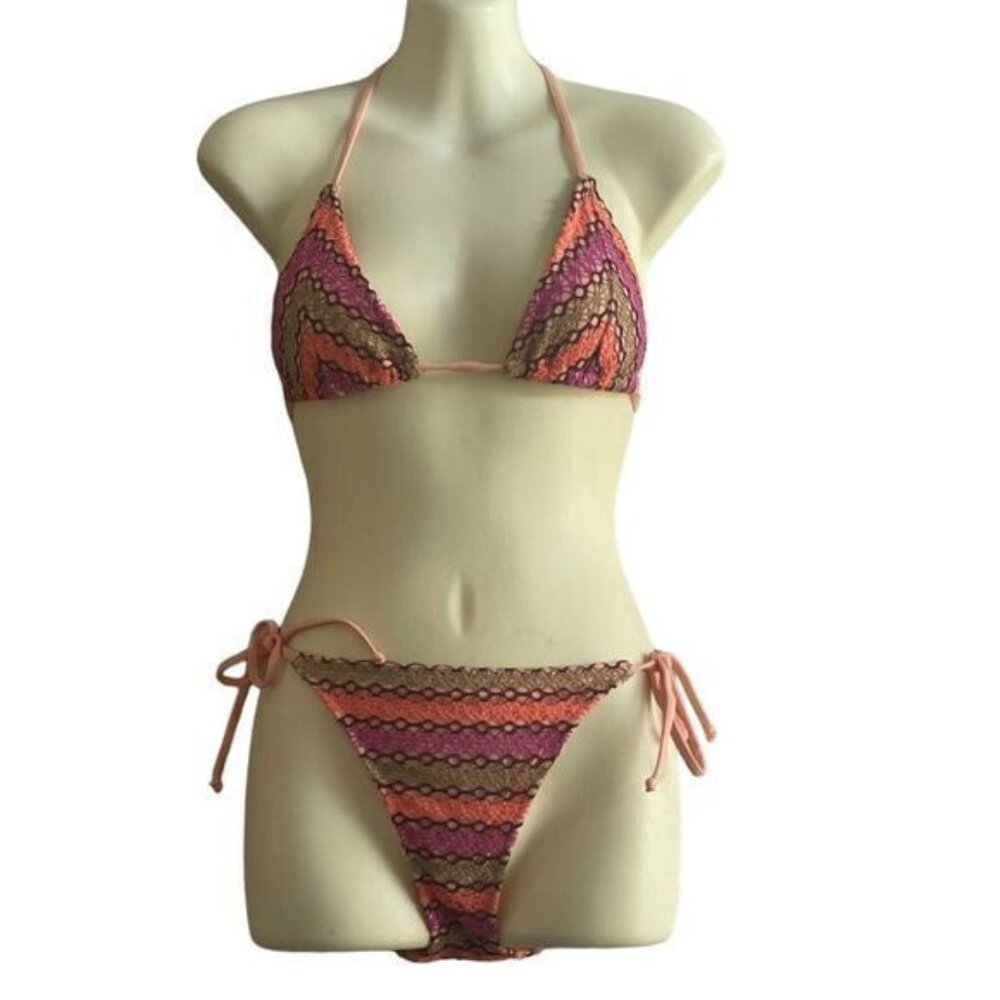 BECCA Crochet Twp Piece Bikini‎ Sample Piece Top Size Small Bottoms Size Medium